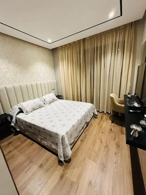 Studio Al Amir 12 Cfc A 2Mn Casablanca Apartment